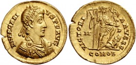 Arcadius, 383 – 408. Solidus, Mediolanum 394-395, AV 4.49 g. D N ARCADI – VS P F AVG Helmeted, pearl-diademed, draped and cuirassed bust r. Rev. VICTO...