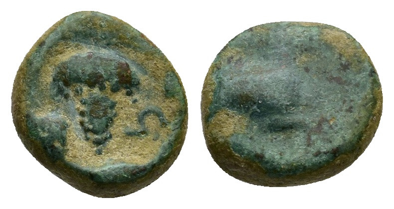 Thrace. Maroneia circa 400-350 BC. Bronze Æ Forepart of horse right / Bunch of g...