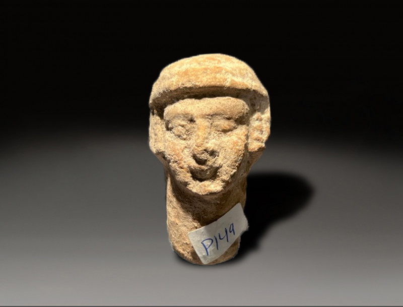 ceramic head of astarte. iron age israelite kingdom period ca 1200 - 800 BC
Hei...