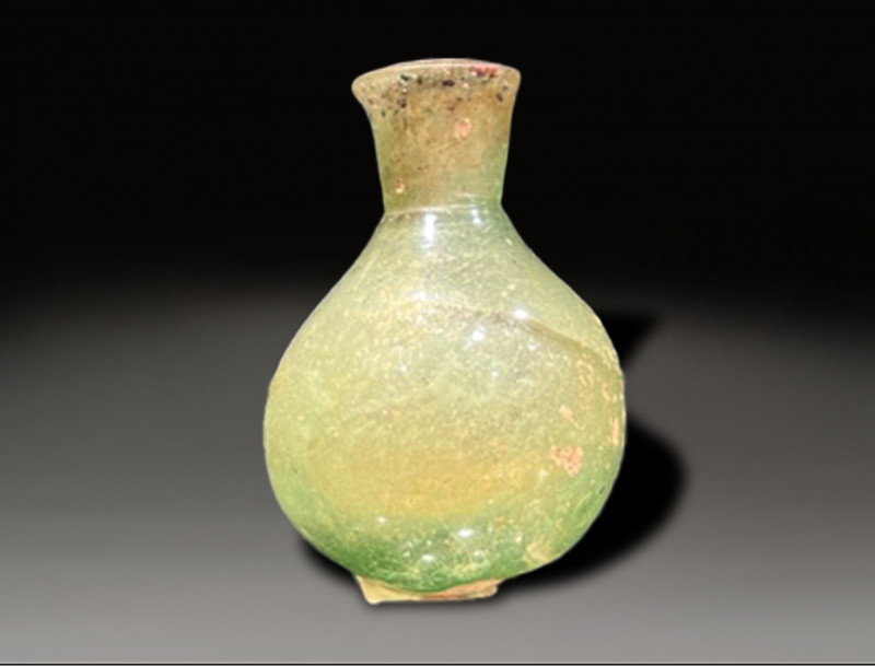 perfume glass flask, roman period circa 200 - 400 AD
Height: 5 cm