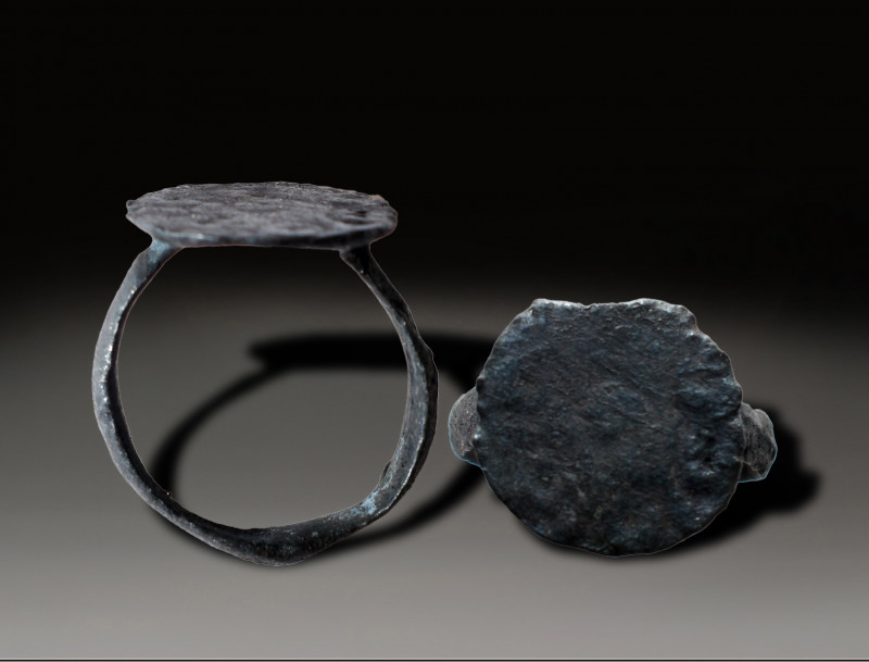 Ancient Ring, Holy Land Ancient, 100A.D.- 800 A.D.
Diameter: 2 cm