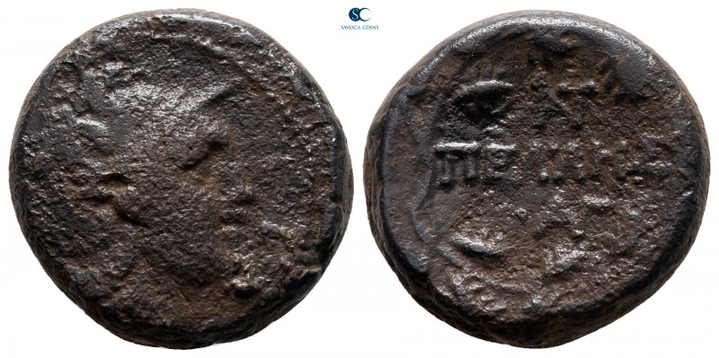 Macedon. Pella circa 187-31 BC. 
Bronze Æ

20 mm, 10,15 g



very fine