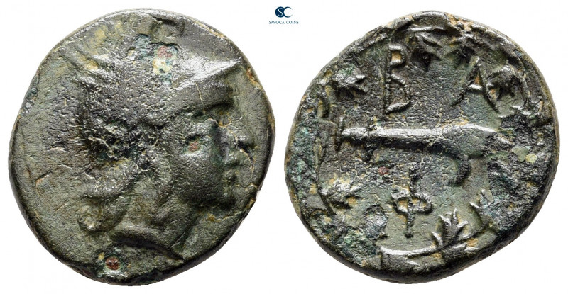 Kings of Macedon. Uncertain mint. Philip V 221-179 BC. 
Bronze Æ

17 mm, 3,47...