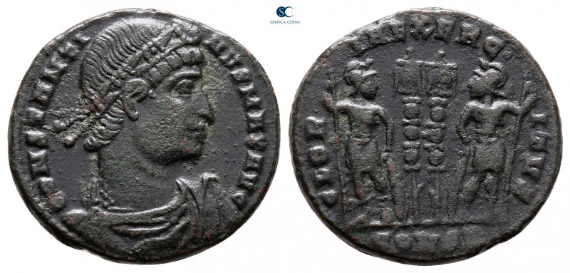 Constantine I the Great AD 306-337. Constantinople
Follis Æ

18 mm, 2,81 g
...