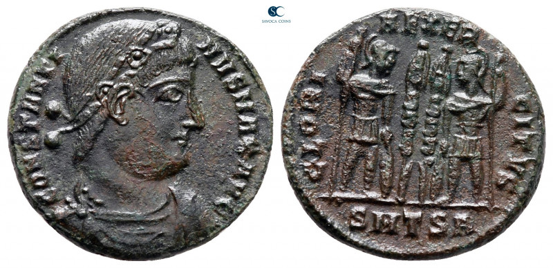 Constantine I the Great AD 306-337. Thessaloniki
Follis Æ

18 mm, 2,94 g

...