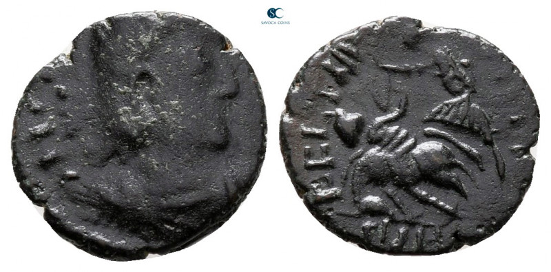 Constantius II AD 347-361. Contemporary barbaric imitation
Follis Æ

12 mm, 0...