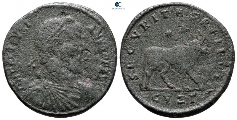 Julian II Apostate AD 360-363. Cyzicus
Double Maiorina Æ

29 mm, 7,21 g


...