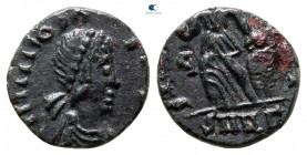 Theodosius II AD 402-450. Nicomedia. Nummus Æ