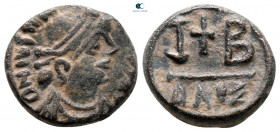 Justin I AD 518-527. Alexandria. 12 Nummi Æ