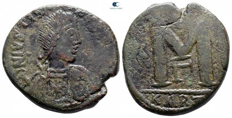 Justinian I AD 527-565. Carthage
Follis or 40 Nummi Æ

28 mm, 12,96 g



...