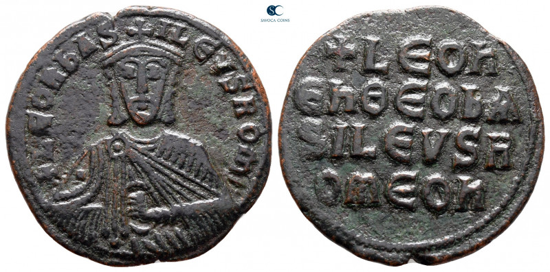 Leo VI the Wise AD 886-912. Constantinople
Follis Æ

26 mm, 5,37 g



ver...