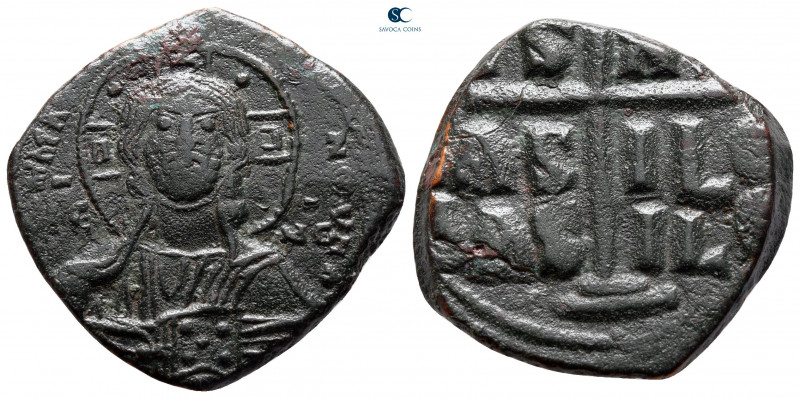 Romanus III Argyrus AD 1028-1034. Constantinople
Anonymous Follis Æ

28 mm, 9...