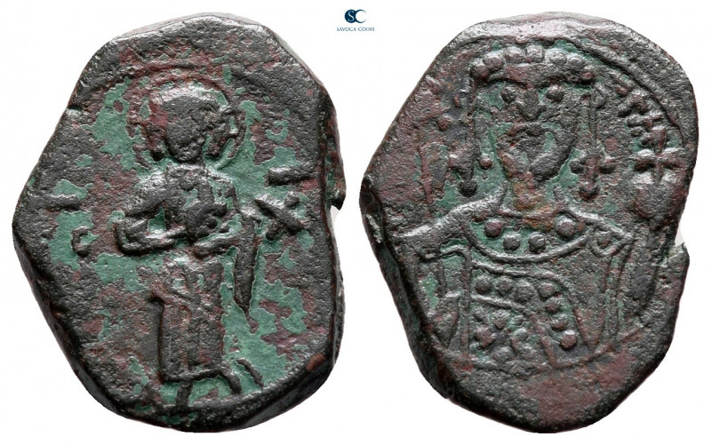 John II Comnenus AD 1118-1143. Thessalonica
Half Tetarteron Æ

17 mm, 2,07 g...