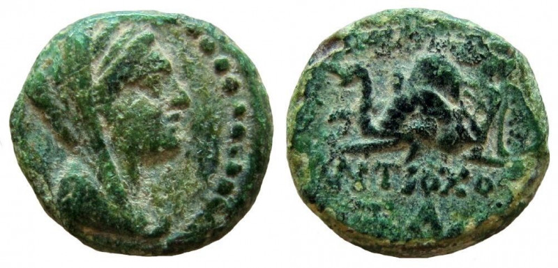 Seleukid Kingdom. Antiochos IV Epiphanes. 175-164 BC. AE 15 mm. Ake-Ptolemais mi...