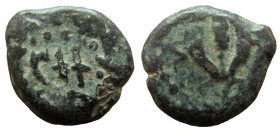 Judean Kingdom. Mattathias Antigonus, 40-37 BC. AE Prutah.