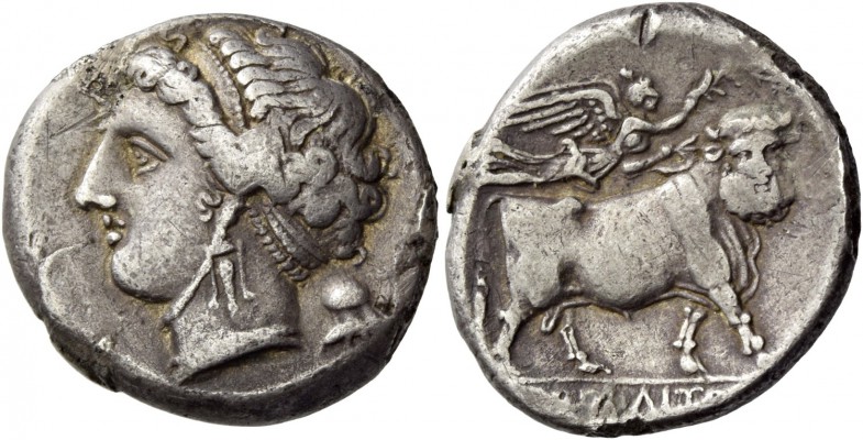Campania, Neapolis. Didrachm circa 275-250 BC, AR 7.15 g. Diademed head of nymph...