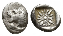 IONIA, Miletos. ca. 480-450 BC. AR Obol (8mm, 0.9 g). Forepart of lion / Incuse punch with stellate pattern.