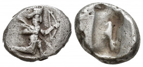 Achaemenidae. Darius I to Xerxes II, ca. 485-420 B.C. AR Siglos (14mm, 5.3 g). Persian hero-king in kneeling-running stance right, holding spear and b...