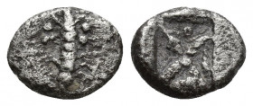 Greek Coin Ar (8mm, 1.3 g)