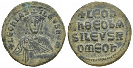 Leo VI 'the Wise' Æ Nummus. (25mm, 9.2 g) Constantinople, AD 886-912. +LEOҺ bASILEVS ROM, crowned facing bust, holding akakia / +LЄOҺ ЄҺ ΘΕΟ bASILЄVS ...