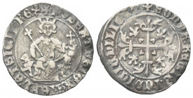 NAPOLI
Roberto d’Angiò, 1309-1343.
Gigliato.
Ag gr. 3,76
Dr. ROBERTVS DEI GRA IERL’ ET SICIL’ REX. Il re coronato seduto frontalemente, tra due pr...