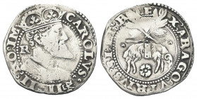 NAPOLI
Carlo V D’Asburgo, Re di Spagna, Sicilia, Napoli, 1516-1556, Imperatore, 1519-1556.
Carlino, sigla R.
Ag gr.3,08
Dr. CAROLVS IIIII RO IM. B...