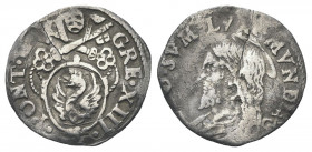 ROMA
Gregorio XIII (Ugo Boncompagni), 1572-1585.
Mezzo Grosso.
Ag gr. 0,83
Dr. GRE XIII - PONT MAX. Stemma sormontato da triregno e chiavi decussa...