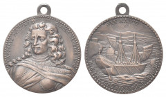 VENEZIA
Lazzaro Mocenigo (ammiraglio), 1626-1657.
Medaglia 1928 a. VI
Æ gr. 8,26 mm. 26,6
Dr. LAZZARVS MOCENICO - CLASSIS VENETAE IMP. Busto coraz...