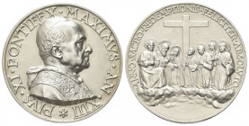 ROMA
Pio XI (Achille Ratti), 1929-1939.
Medaglia 1934 a. XIII opus A. Mistruzzi.
Ag gr. 37,39 mm. 43,8
Dr. PIVS XI PONTIFEX MAXIMVS AN XIII. Busto...