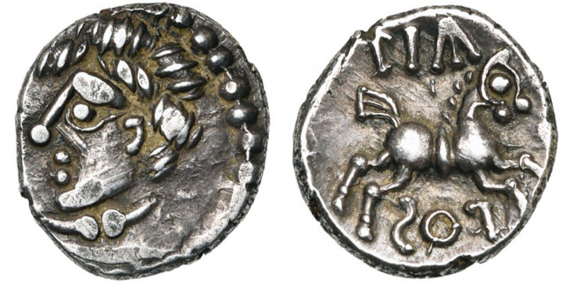 GAULE CELTIQUE, Aedui, AR quinaire, avant 52 av. J.-C. D/ T. à g., la chevelure ...