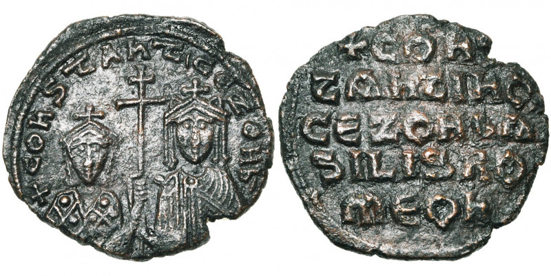 Constantin VII et Zoé (914-919), AE follis, Constantinople. D/ B. de f. de Const...