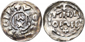 CAROLINGIENS, Hugues d''Arles, roi d''Italie, et Lothaire II (931-947), AR denier, Milan. D/ + VGO IOTAIIO IES Dans le champ, monogramme formé des let...