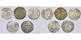 FRANCE, lot de 5 p.: Carolingiens, denier, Le Mans, au type immobilisé de Charles le Simple, 1e moitié du 10e s.; Royaume de Bourgogne, Conrad le Paci...