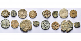 lot de 8 plombs: 7 méreaux médiévaux, probablement des états croisés et sceau byzantin au nom de Bonosus.
Beau