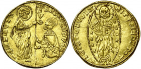 AV ducat, 2e moitié du 14e s. Imitation levantine du ducat vénitien d''Andrea Dandolo (1343-1354). D/ Le doge agenouillé, recevant une bannière de sai...
