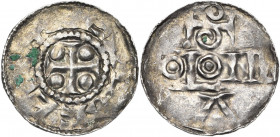 BASSE-LOTHARINGIE, AR denier, à partir de 925, atelier mosan. Imitation du denier de Cologne au nom d''Henri Ier, roi (919-936). D/ Croix cantonnée de...
