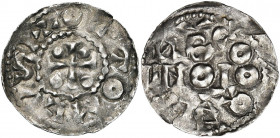 BASSE-LOTHARINGIE, AR denier, atelier mosan. Imitation des deniers de Cologne au nom d''Otton Ier et Brunon (962-965). D/ Croix cantonnée de quatre gl...