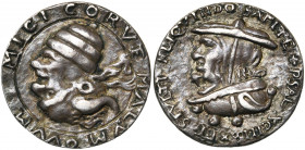 ALLEMAGNE, AR médaille, s.d. Médaille satirique de la Réforme. D/ MALI CORVI MALVM OVVM Double tête du Pape et du diable à g. R/ ET STVLTI ALIQVANDO S...