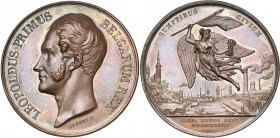 BELGIQUE, AE médaille, 1837, Braemt. Inauguration du chemin de fer de Gand à Termonde. D/ T. de Léopold Ier à g. R/ Vue de Gand vers laquelle se dirig...