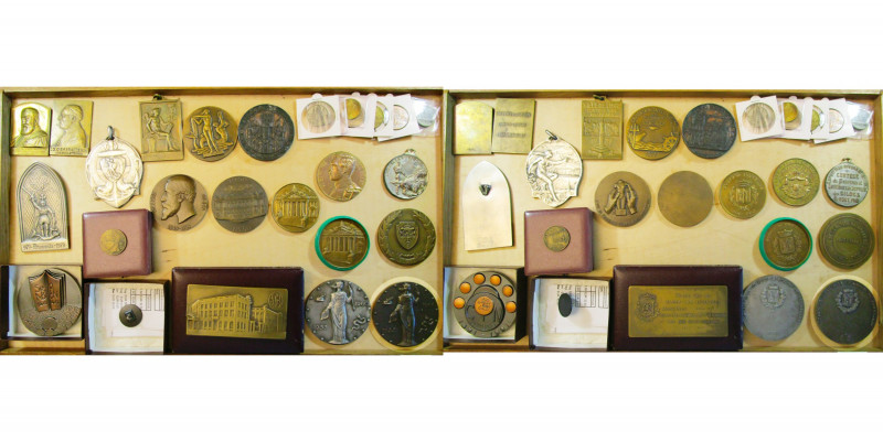 BELGIQUE, lot de 28 médailles et jetons, la plupart du 20e s., dont: 1904, Julie...