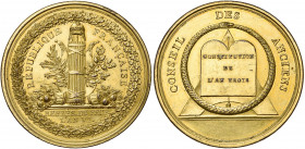 FRANCE, AE doré médaille, 1798 (an 6), Gatteaux. Conseil des Anciens. D/ REPUBLIQUE FRANCAISE Dans une couronne de chêne, le faisceau, avec pique et b...