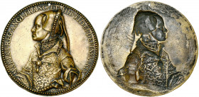 GRANDE-BRETAGNE, AE médaille, s.d. (vers 1555), Jacopo da Trezzo. Marie Tudor, reine d''Angleterre et d''Irlande (1553-1558). D/ B. à g., les cheveux ...