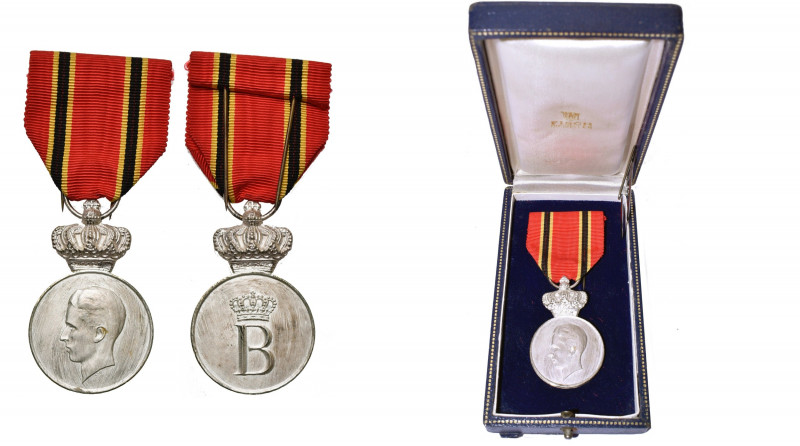 BELGIQUE, Maison royale, médaille de 2e classe argentée pour étrangers à l’effig...