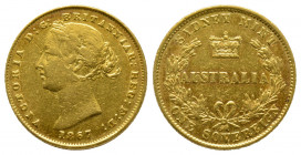 Australia, Victoria 1837-1901
Sovereign, Sydney, 1867 S, AU 7.98 g.
Ref : KM#4, Fr.10 TTB+