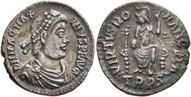 Magnus Maximus, 383-388. Siliqua (Silver, 17 mm, 2.00 g, 12 h), Treveri. D N MAG MAX-IMVS P F AVG Pearl-diademed, draped and cuirassed bust of Magnus ...