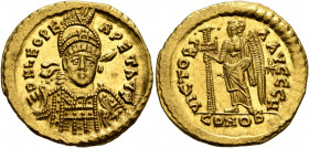 Leo I, 457-474. Solidus (Gold, 20 mm, 4.53 g, 6 h), Constantinopolis, circa 462 or 466. D N LEO PERPET AVG Pearl-diademed, helmeted and cuirassed bust...