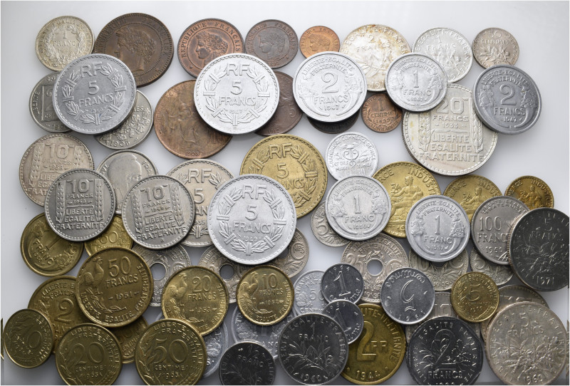 A lot containing 66 silver, bronze, copper-nickel and aluminium coins. All: Fran...