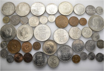 A lot containing 44 silver, bronze and copper-nickel coins. All: Sweden. Very fine to good extremely fine. LOT SOLD AS IS, NO RETURNS. 44 coins in lot...