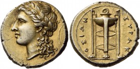Sicily. Syracuse. Agathokles, 317-289 BC. 25 Litrai (Electrum, 16 mm, 3.62 g, 2 h), c. 310-305. Laureate head of Apollo to left; behind head, bow. Rev...