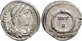 Valentinian I, 364-375. Heavy Siliqua (Silver, 21 mm, 3.31 g, 12 h), Constantinople, first officina, 364-367. D N VALENTINI-ANVS P F AVG Pearl-diademe...